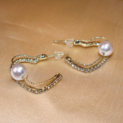 Golden Heart Look Zircon Pearl Stylish Earrings