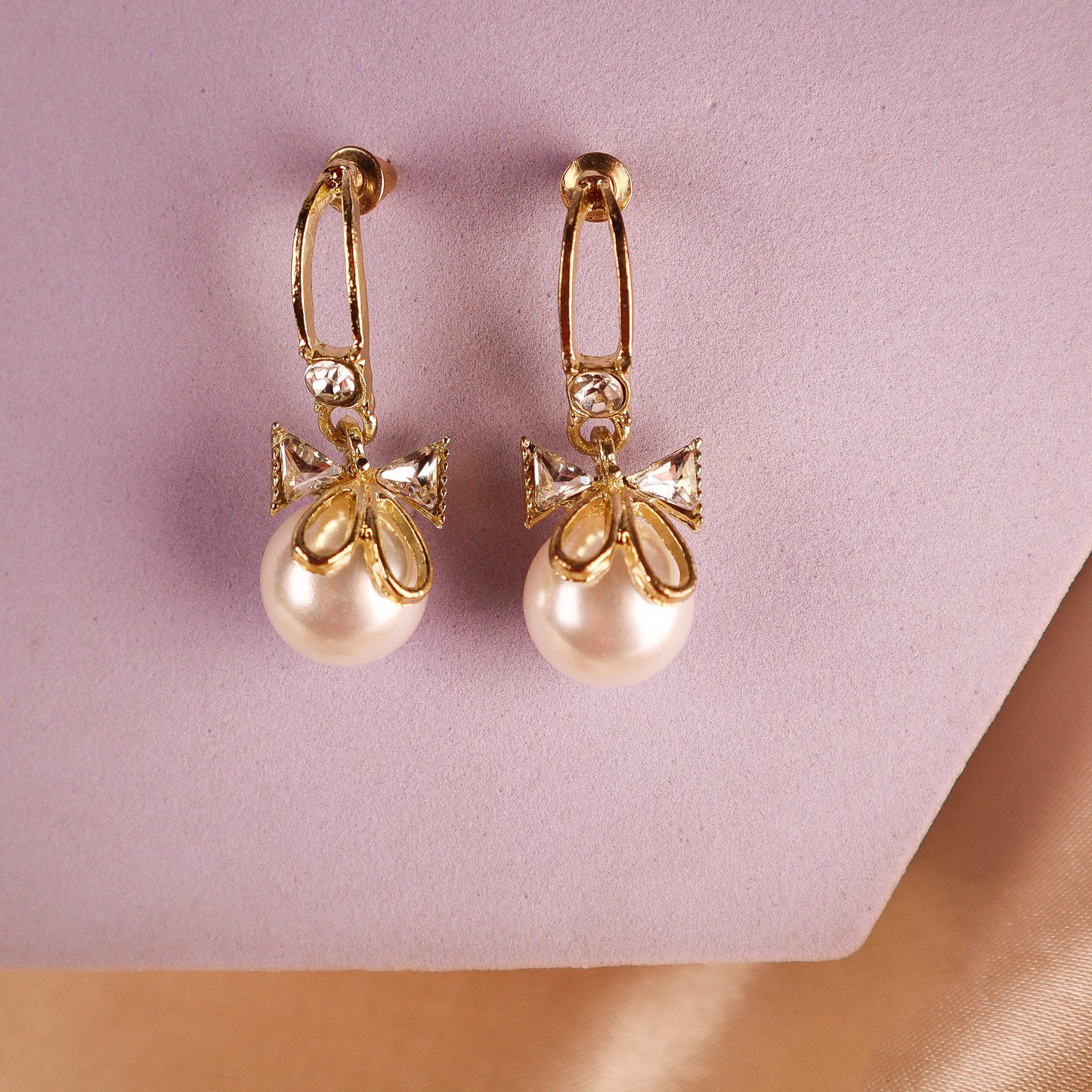 Golden Bow Style Pearl Zircon Dangle Earrings