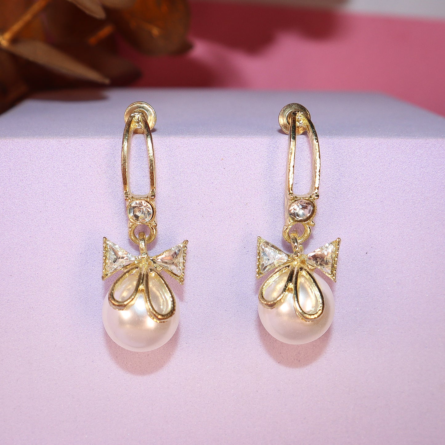 Golden Bow Style Pearl Zircon Dangle Earrings