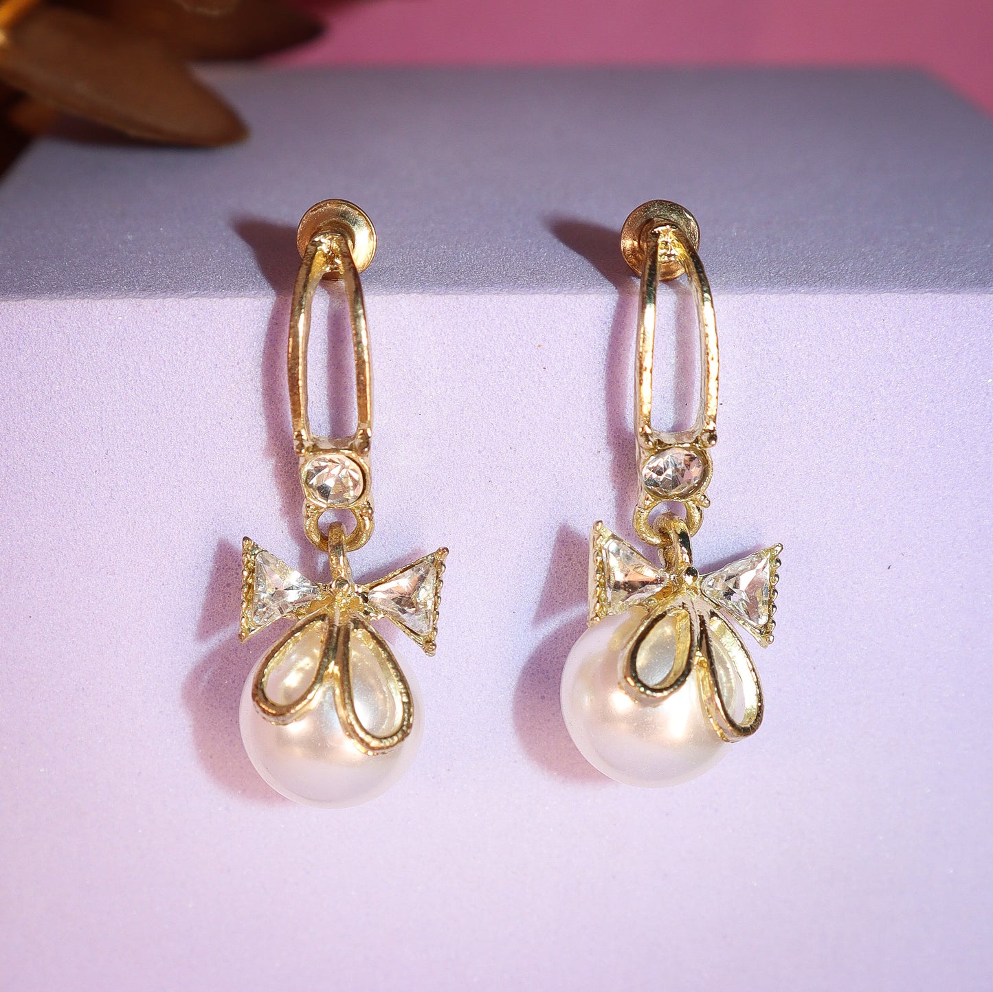 Golden Bow Style Pearl Zircon Dangle Earrings