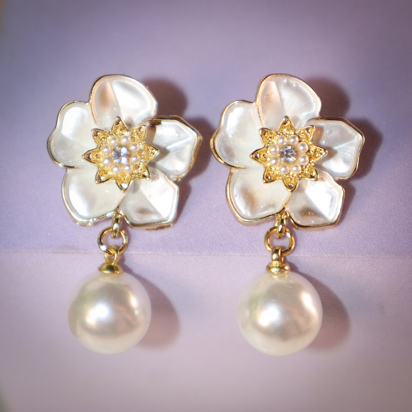 White Petals & Pearl Romance Dangle Earrings