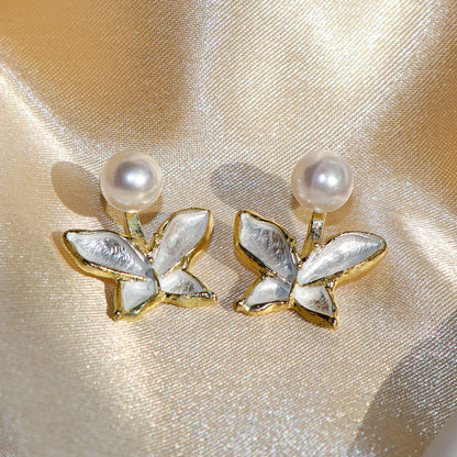 Pearly Starfish Studs