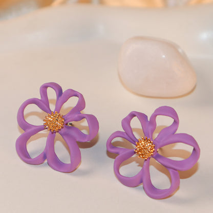 Lady Daisy Stud Earrings