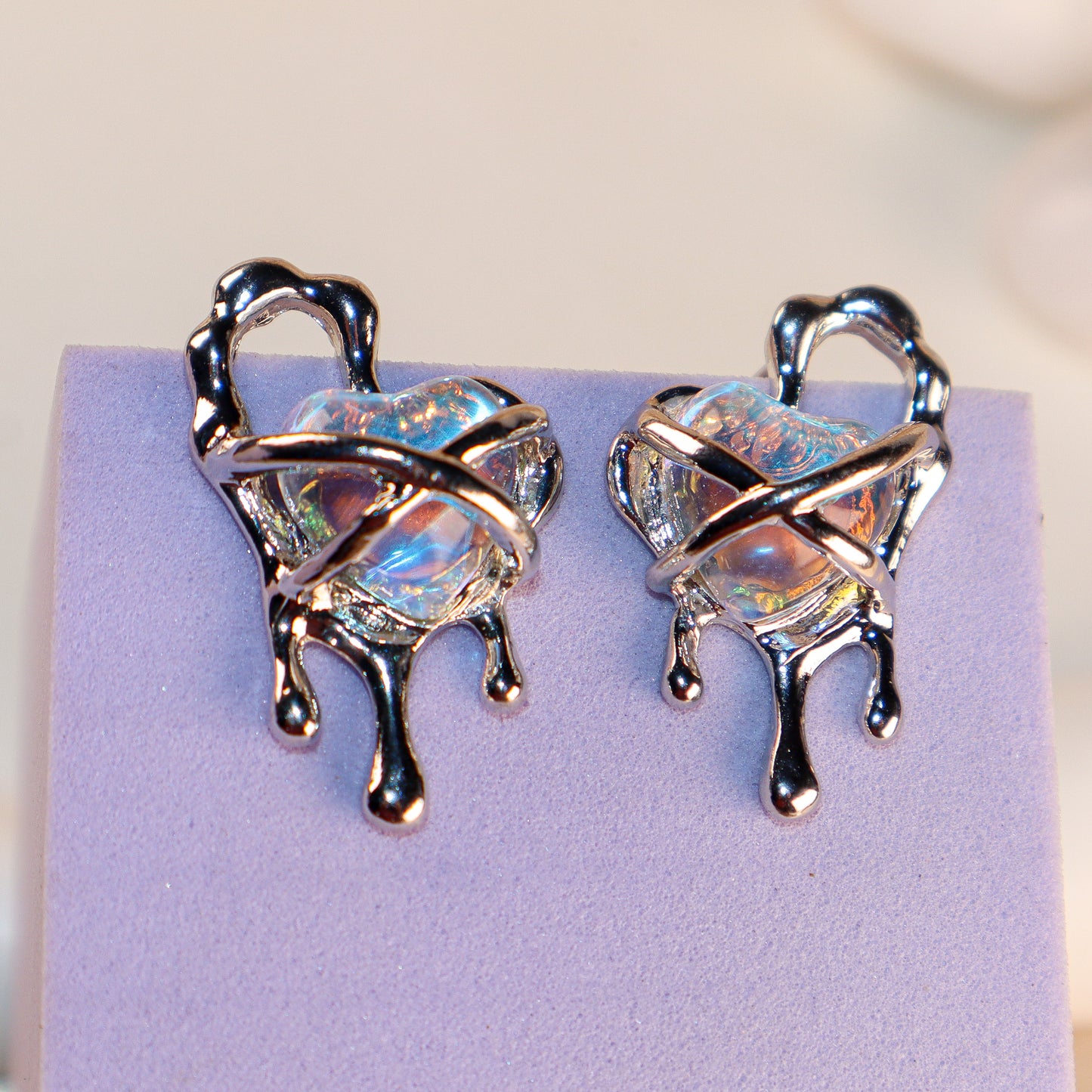 Shiny Crystal Heart Shape Melted Case Stud Earrings